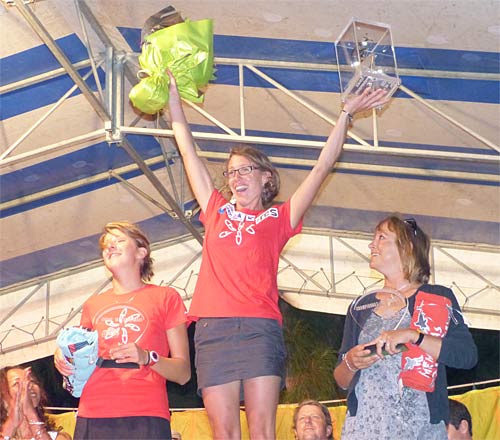 Women's podium of the 2011 French paragliding championships Women's podium of the 2011 French paragliding championships