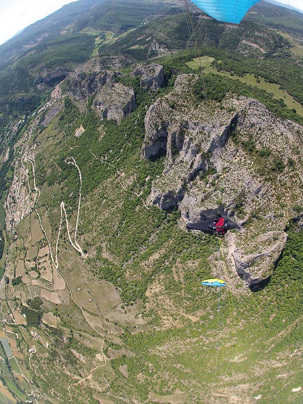 On track on Task 3, above the village of Orpierre. Photo: Martijn Van Dijk