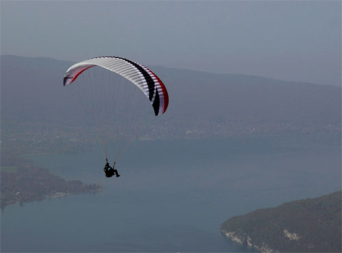 Dudek Plus intermediate paraglider
