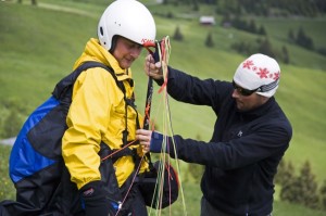 Paragliders: learning to fly