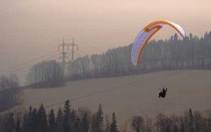 Winter testing of Sky Paragliders' Eos comp wing