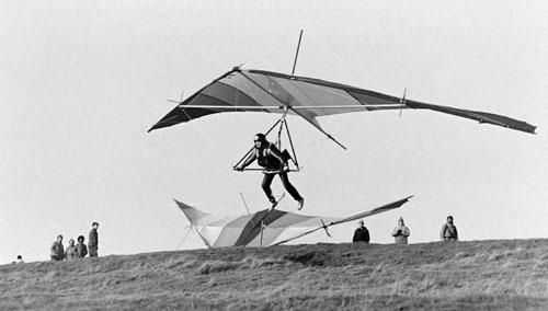 Hang gliding at Dunge Bottom, England, in the 1970s. Photo: John Clarke