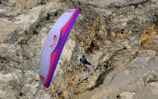 Sol's new acro paraglider, the Supersonic 2011