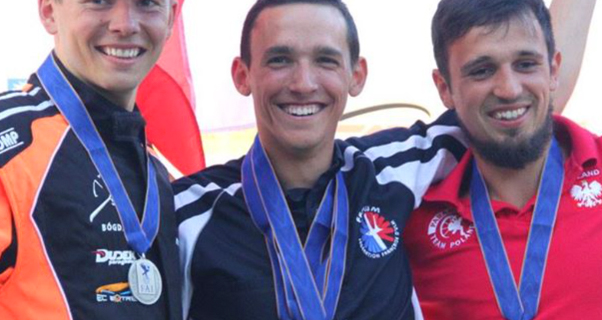 Alex Mateos slalom paramotor champion