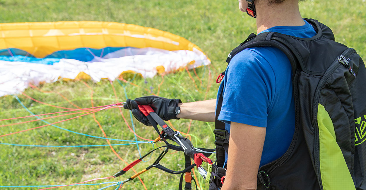 Paragliding ground handling