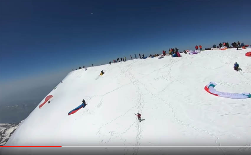 Mont-Blanc-Top-Landing-150