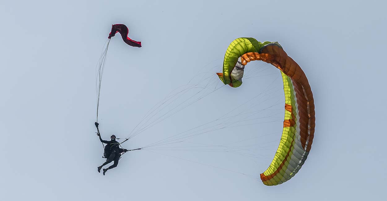 Reserve-Throw-Video-Paragliders