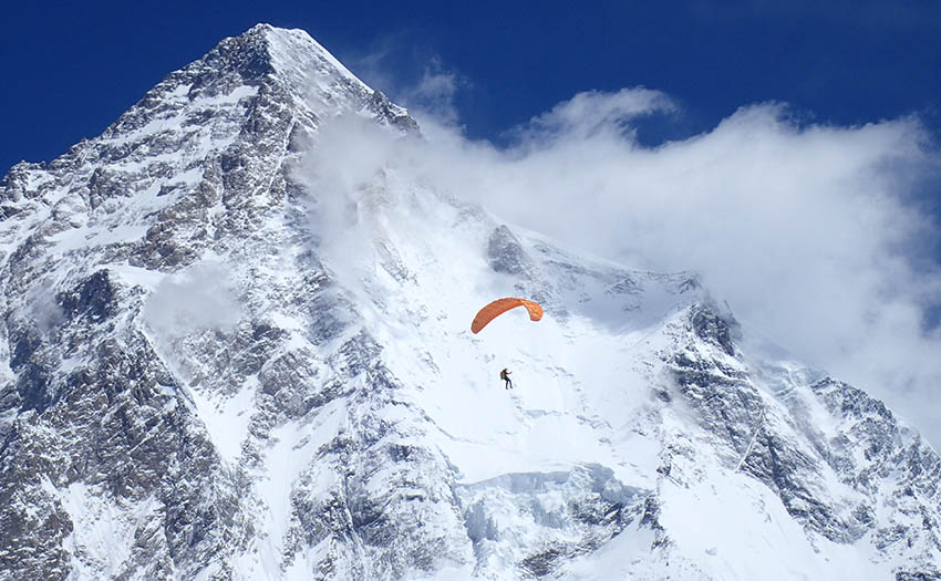 Max Berger in front of K2