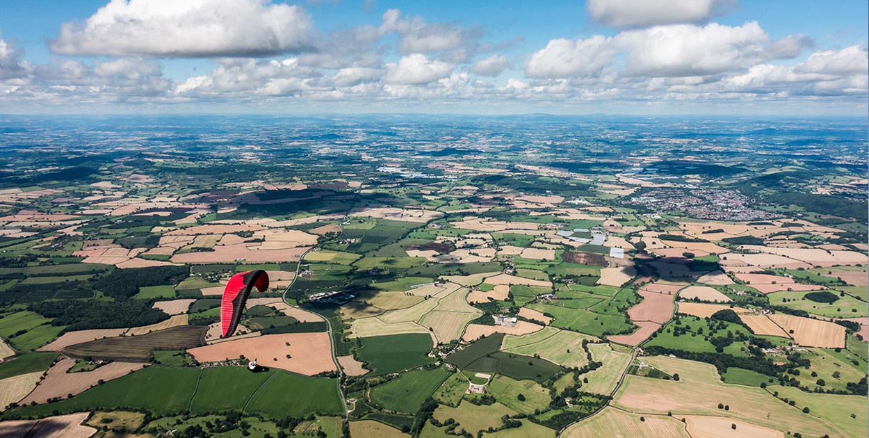 paragliding in England