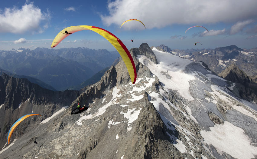 PWC Disentis 2020. How to fly a CCC wing. Photo: Martin Scheel