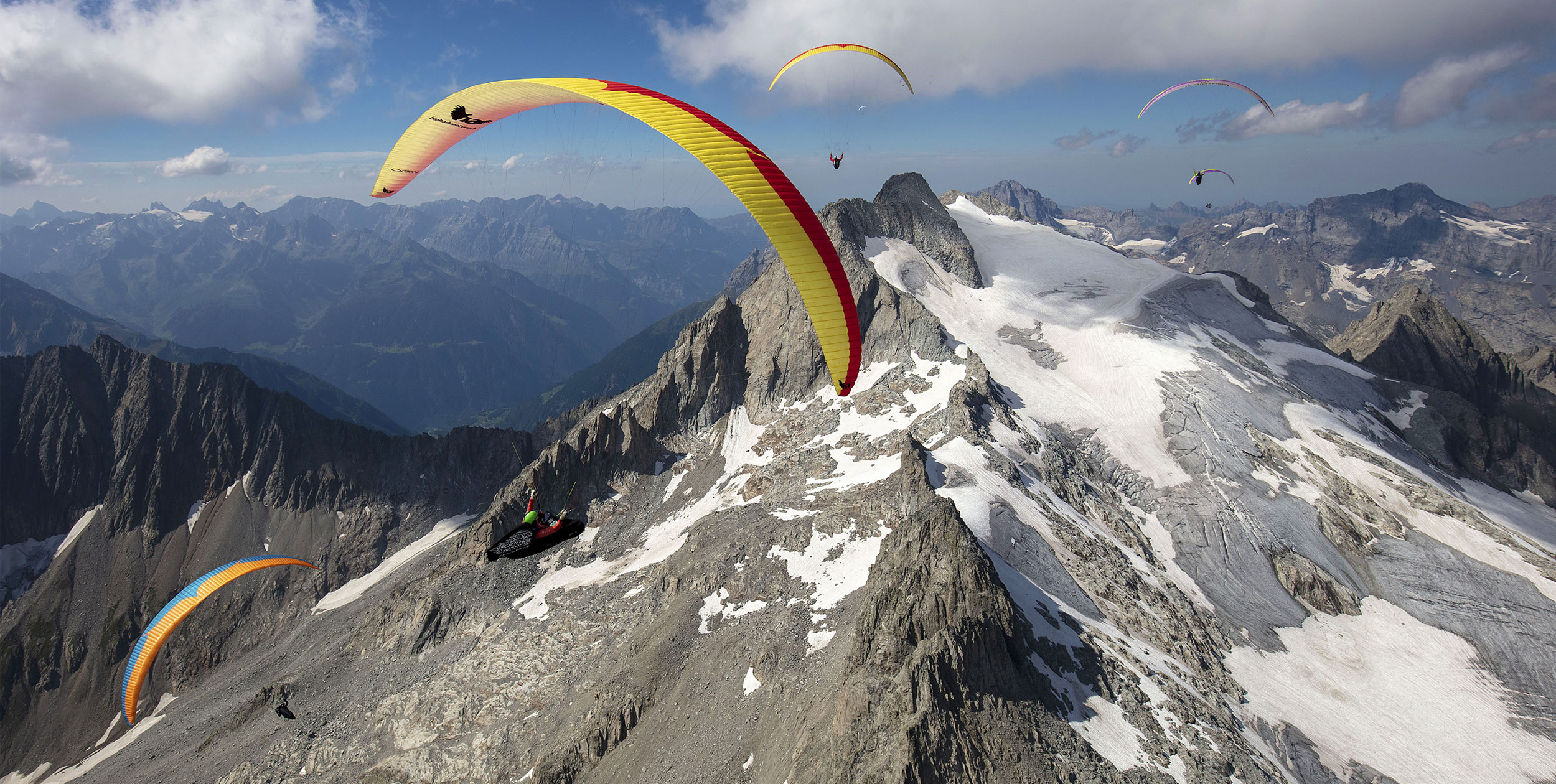 competition paragliders