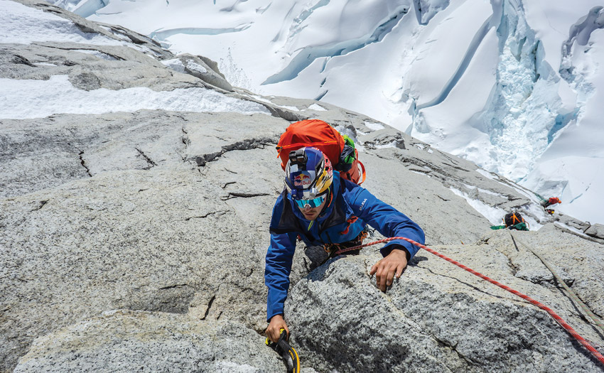 Climbing Aguja Poincenot (2,558m)