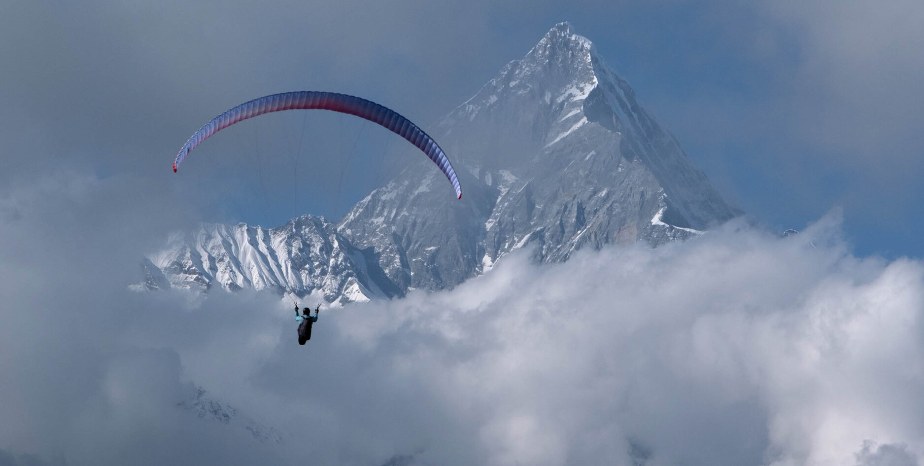Paragliding with the new Ozone Swift 6 in Nepal. Photo: Olivier Laugero