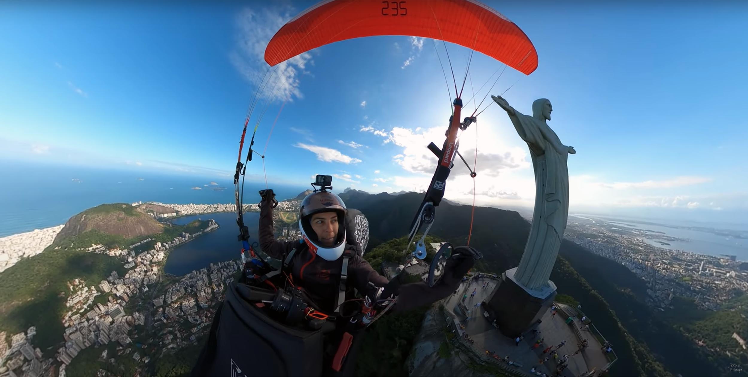 Paragliding-Rio-de-Janeiro-Christ-Statue