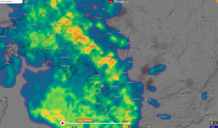 Rain radar over the Turkish Mediterranean at the time of the incident. Image: Windy.com