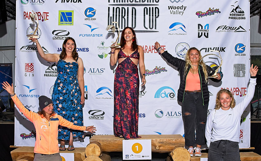 PWC Targasonne Women's podium