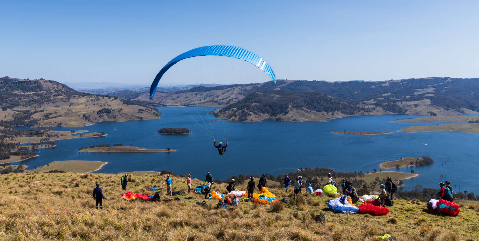 Flying at the Bullseye hike-and-fly competition in Australia. Photo: Phil Kirkman