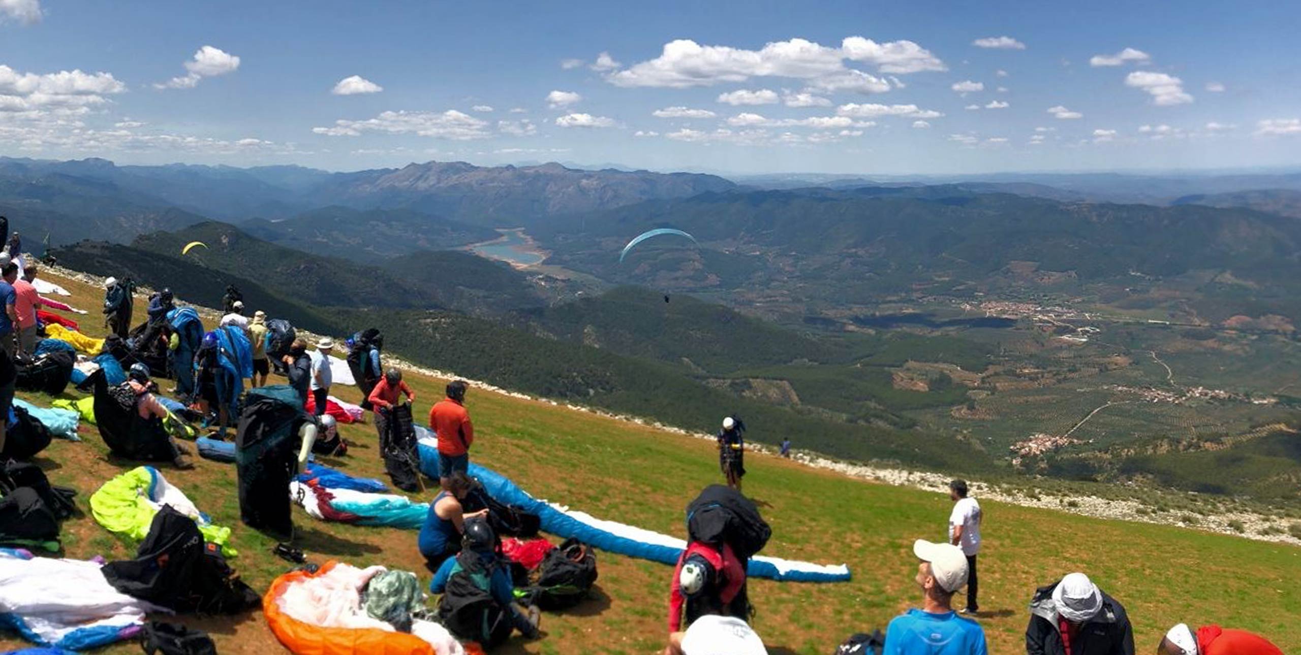 Paragliding World Cup heads to El Yelmo