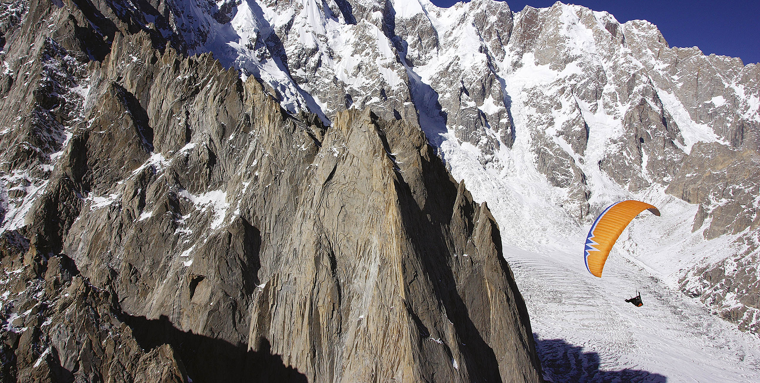 John Silvester in front of Nanga Parbat (8,126m), 27 October 2005. John Silvester was the first paraglider pilot to successfully fly around an 8,000m mountain. Photo: Olivier Laugero