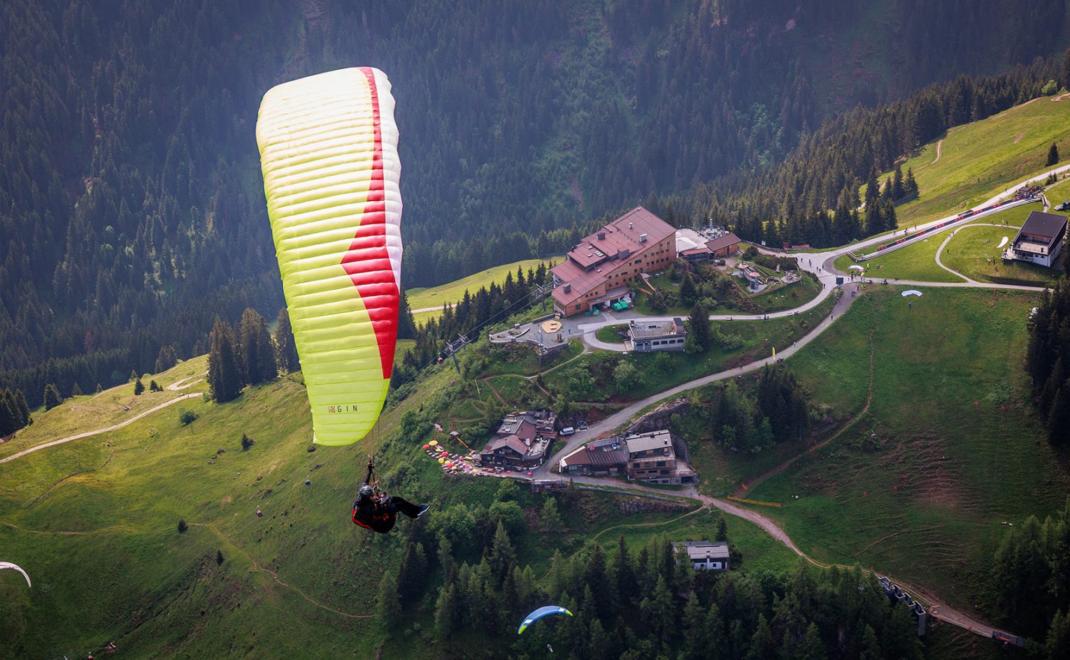 Flying above the Hahnenkamm