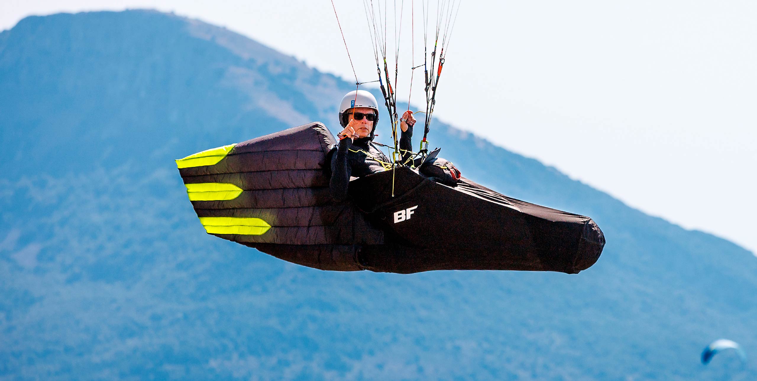 パラグライダー【高年式】Nyos 2 RS ニオス2 EN-B high SWING NYOS 2 RS - Superior XC Flying! - High-B Class Wing
