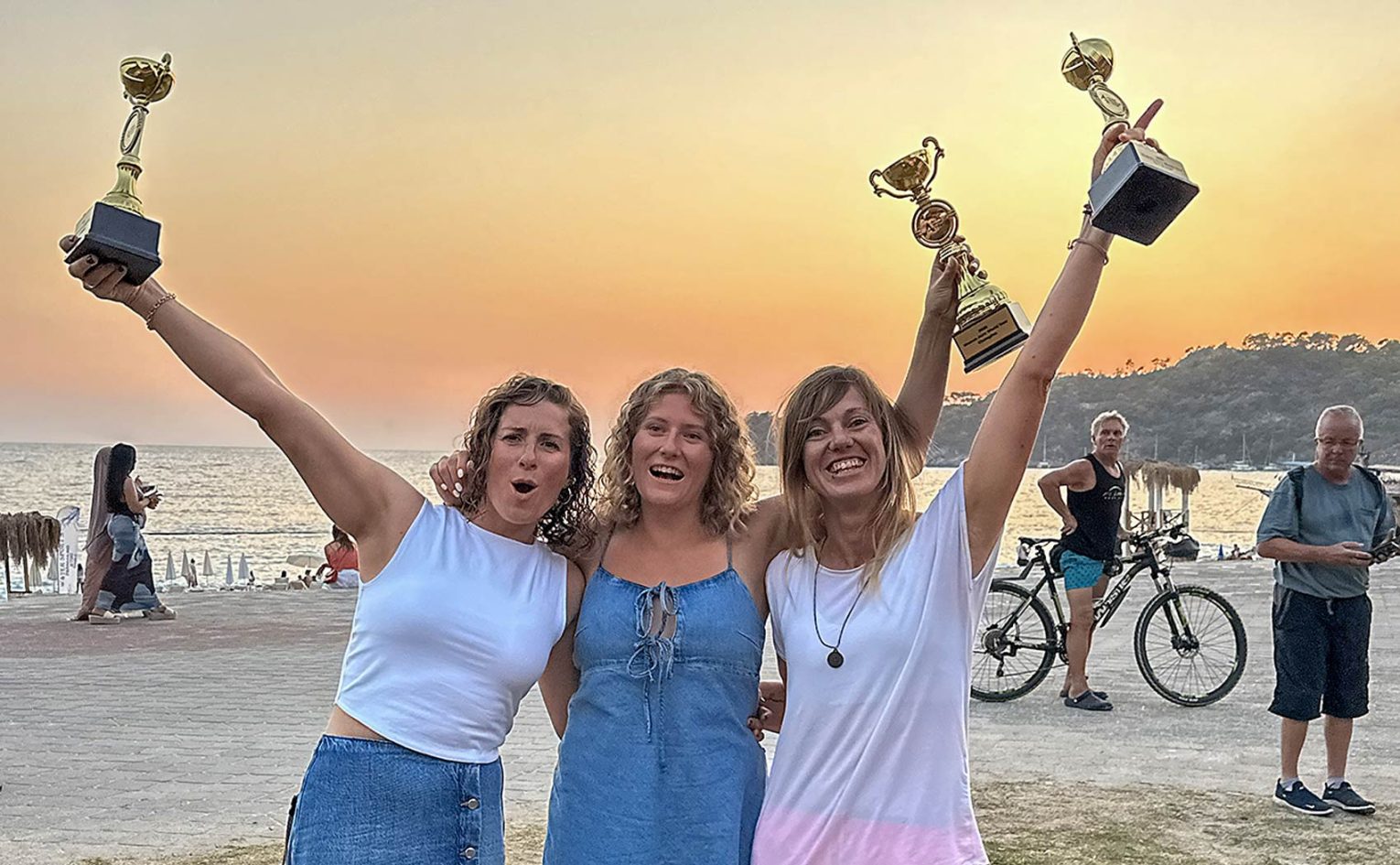 Acro World Tour 2025 women's podium: Maud Perrin, Daniela Freudschmiedl, Fanny Meyer