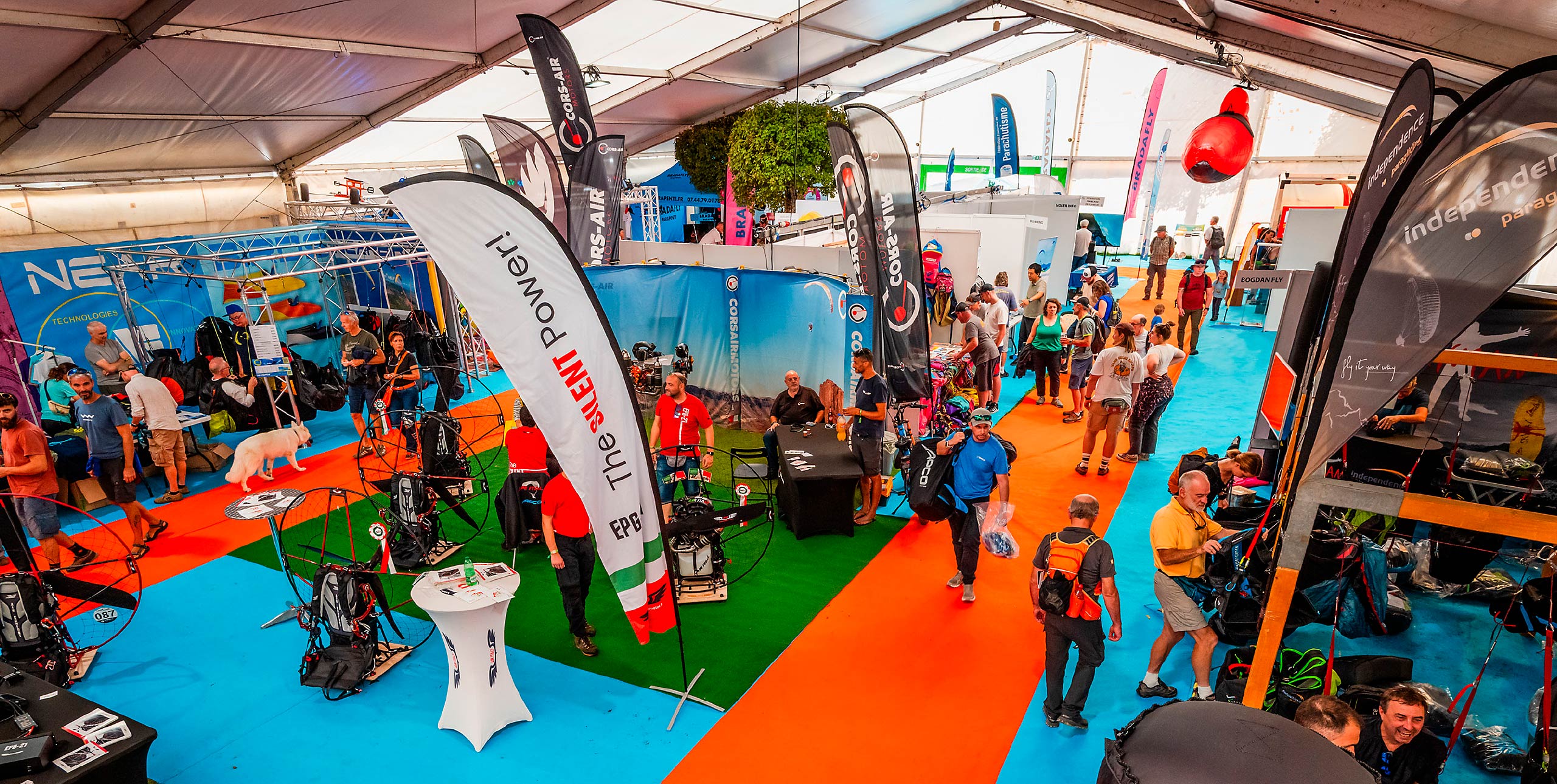 Coupe Icare Expo Tent