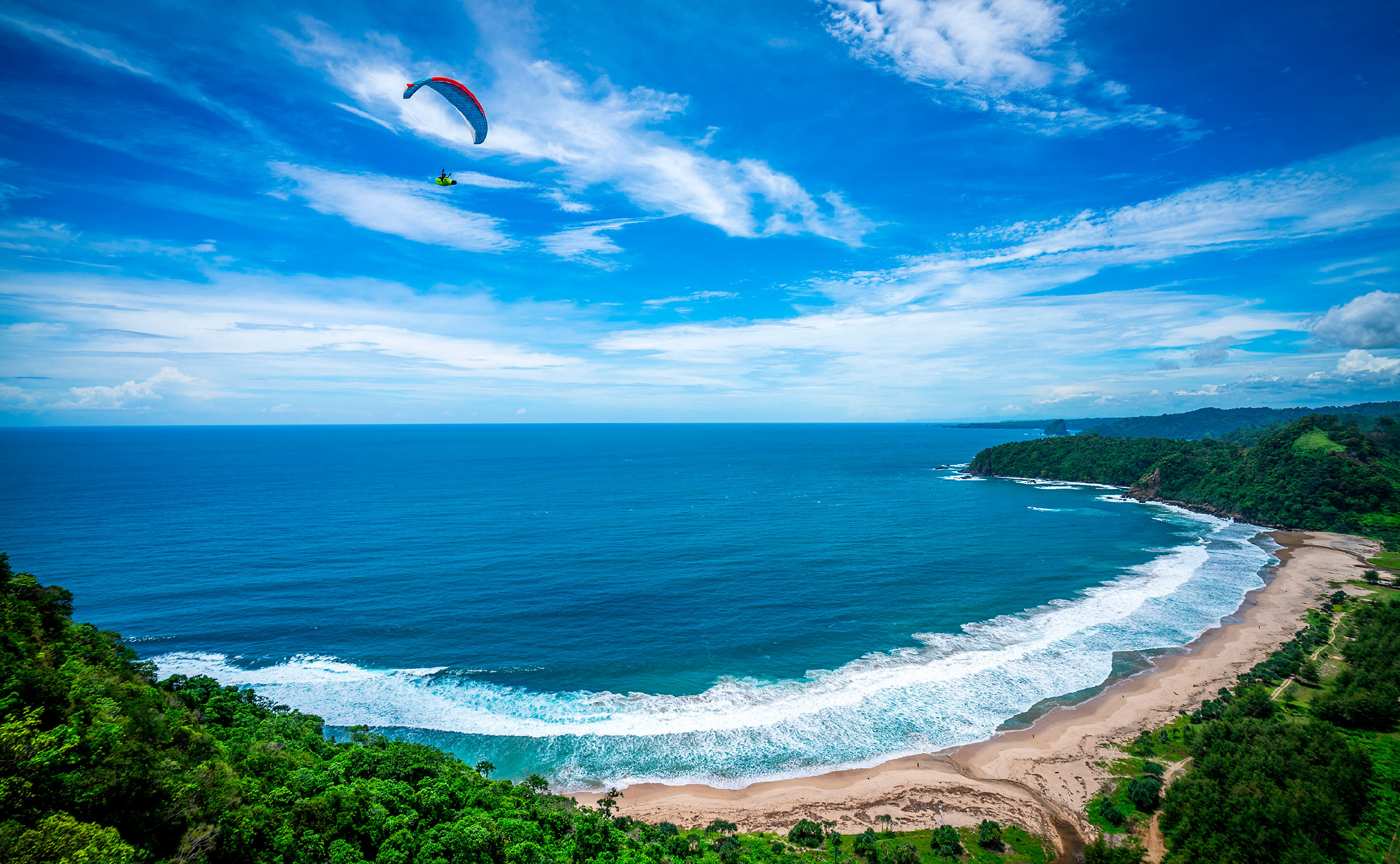 Coastal soaring in Java