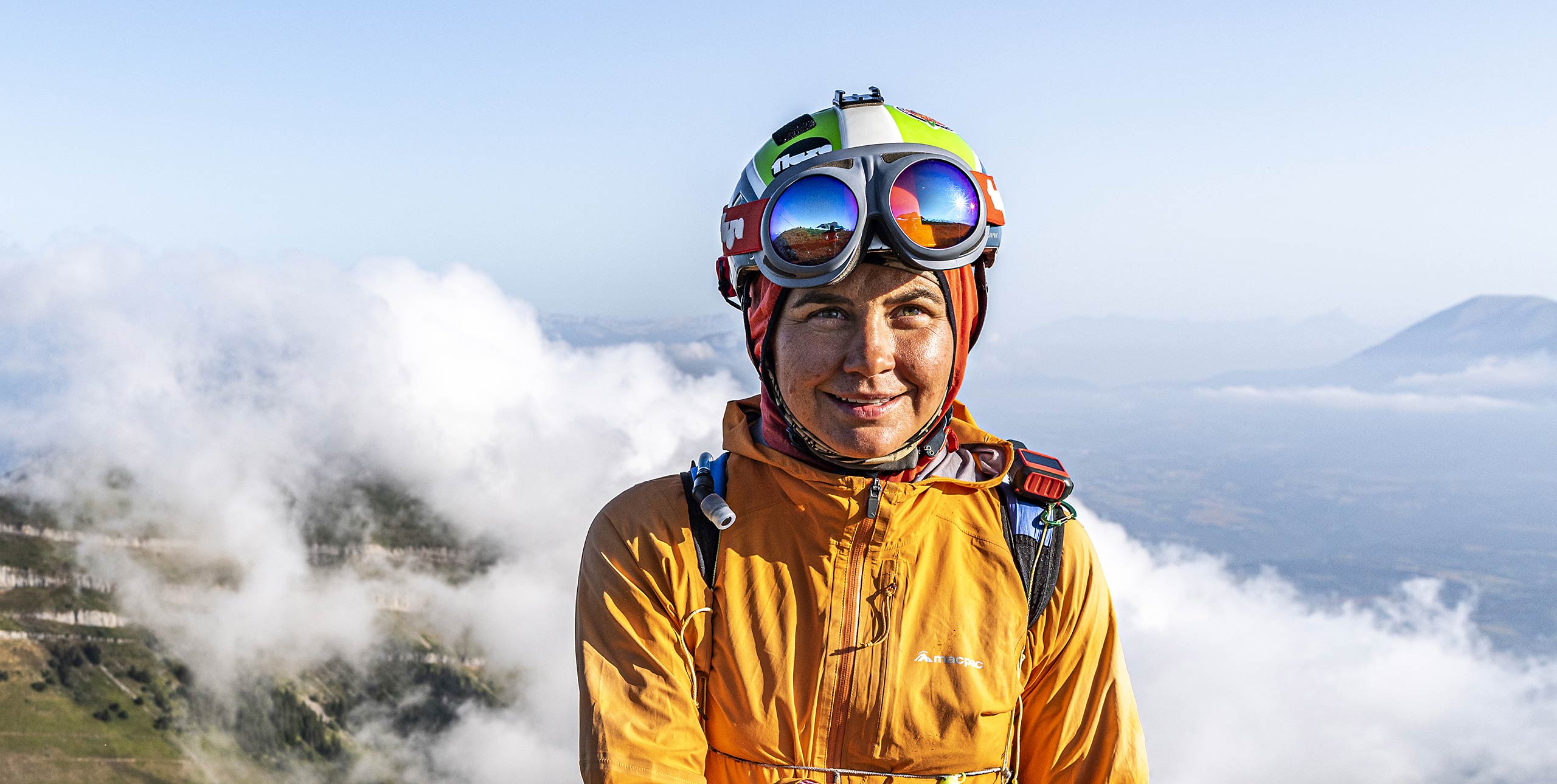 Kinga Masztalerz wears Fluga goggles