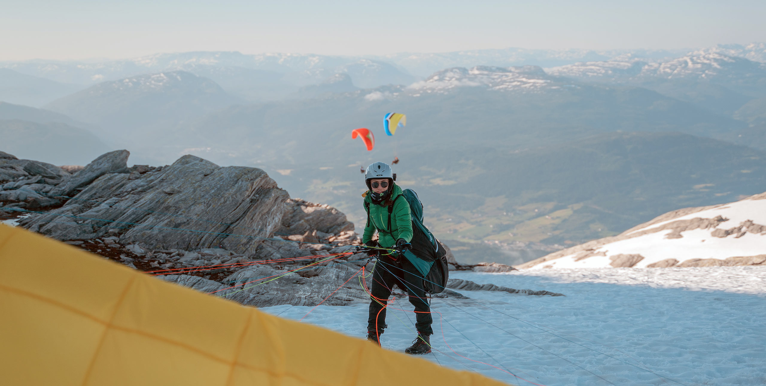 Launching during the paragliding breakfast at Ekstremsportveko 2023. Photo: Dina Rindsem
