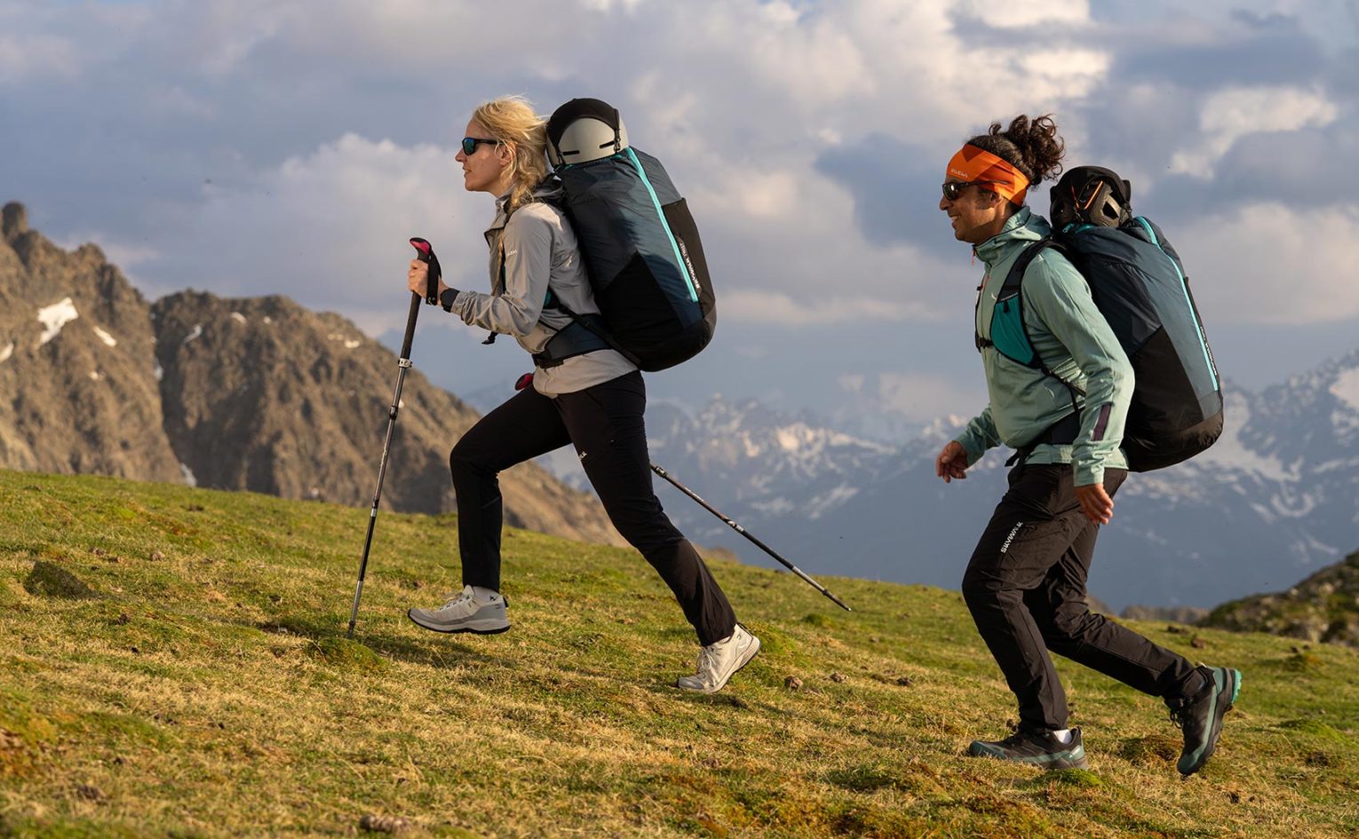 Skywalk Twist reversible paraglider harness