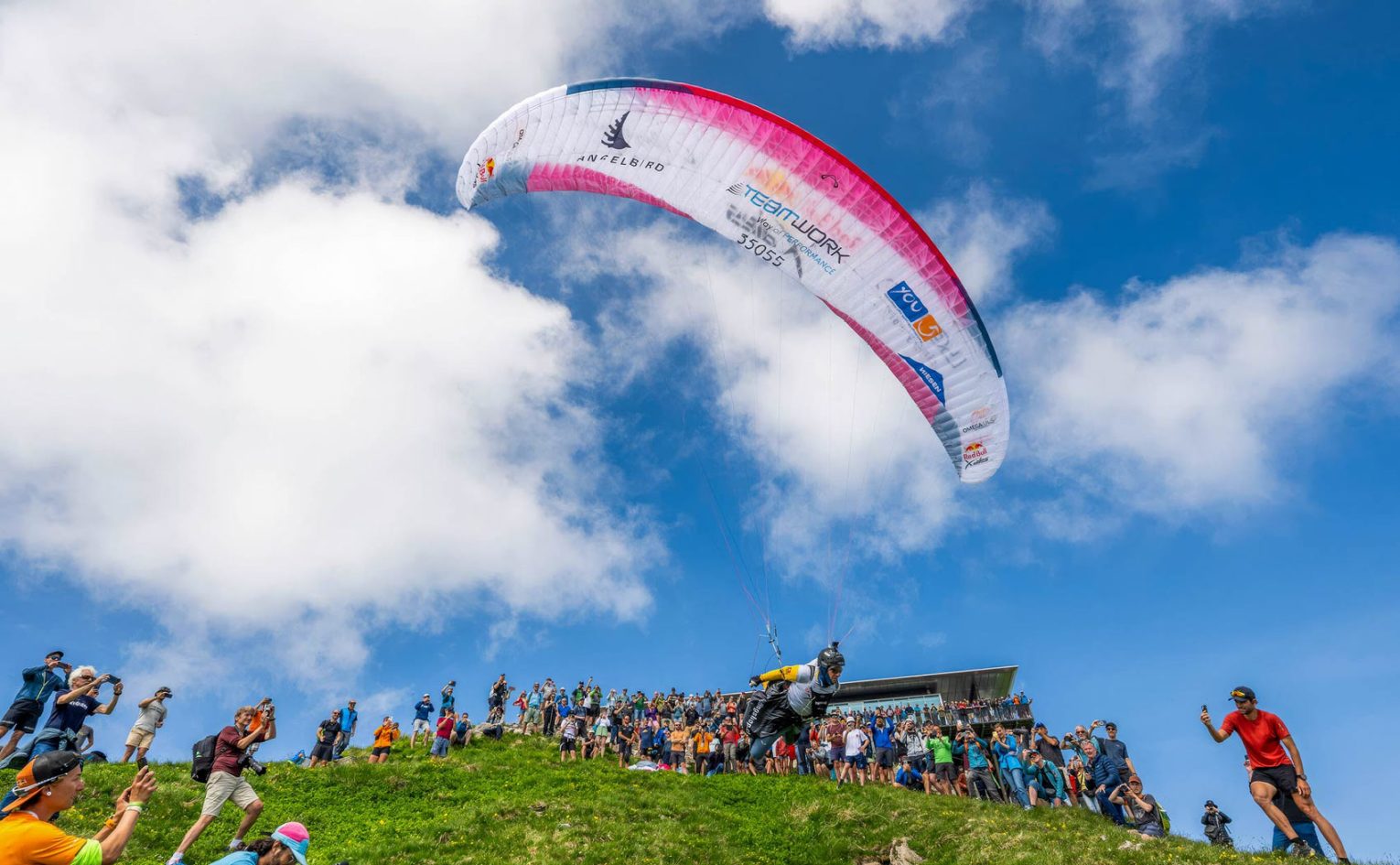 Chrigel Maurer launches during the 2025 Red Bull X-Alps